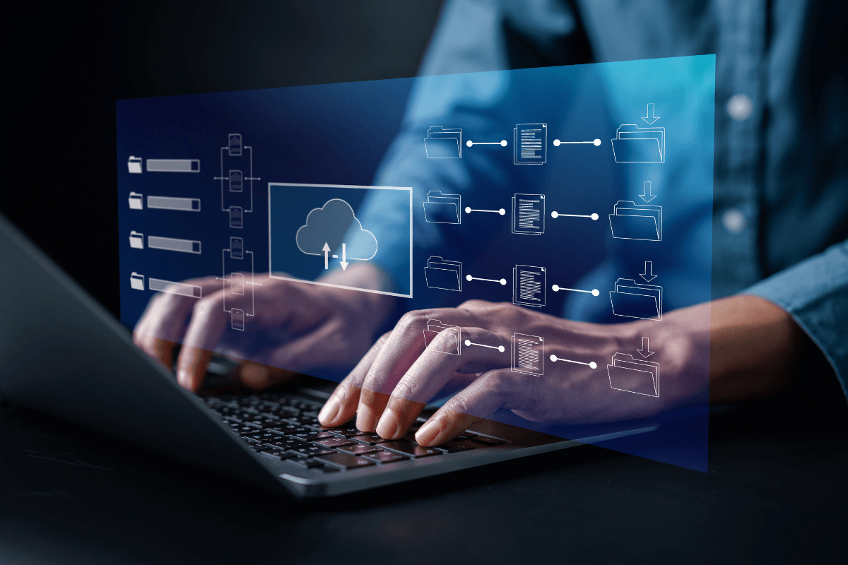 CMDB connectant les serveurs, le cloud et les logiciels